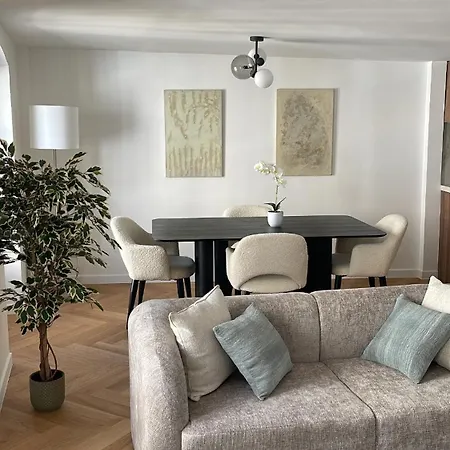 Neuf à 500m Des Champs-élysées Appartamento *